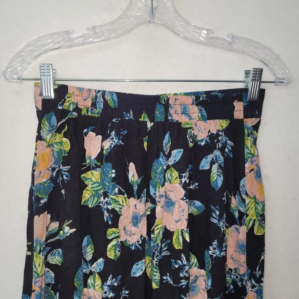 Xhilaration‎ Skirt Womens XS Black Floral Slit Font Pull On Tie Side Midi Rayon